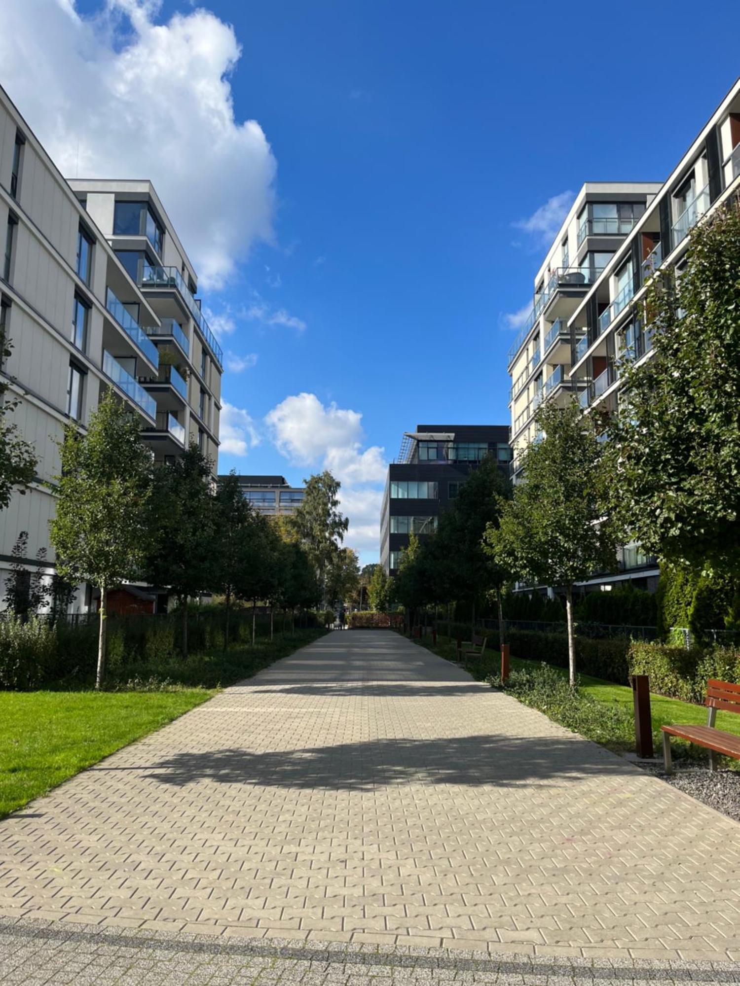 Airport Comfy Guest Home Varşovia Exterior foto
